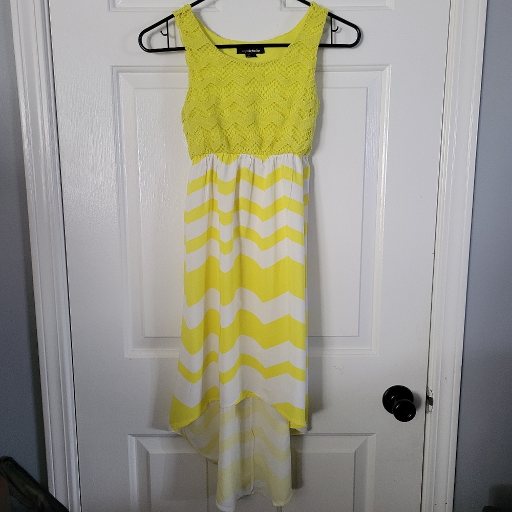 Yellow Chevron High-Lo Dress Size 8 Girls